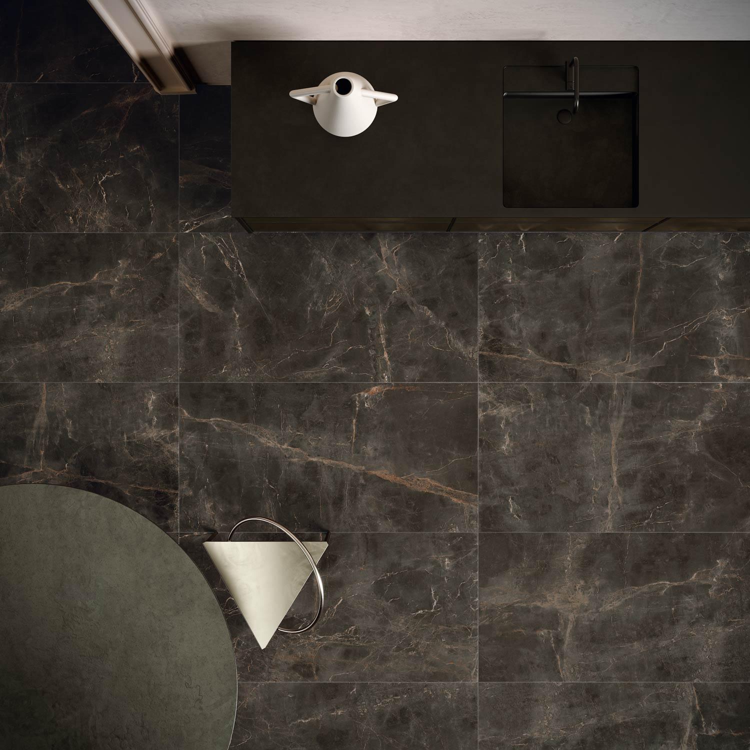 Carousel-Canova-Dark_1